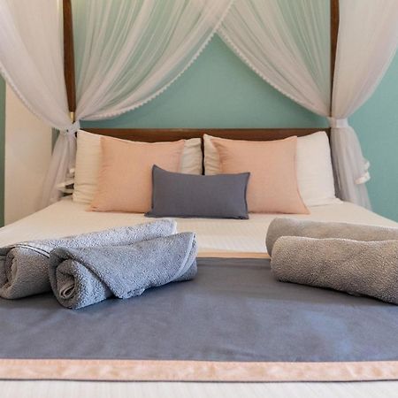 Rise - Bed & Breakfast Weligama Exterior photo