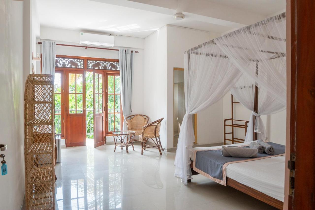 Rise - Bed & Breakfast Weligama Exterior photo