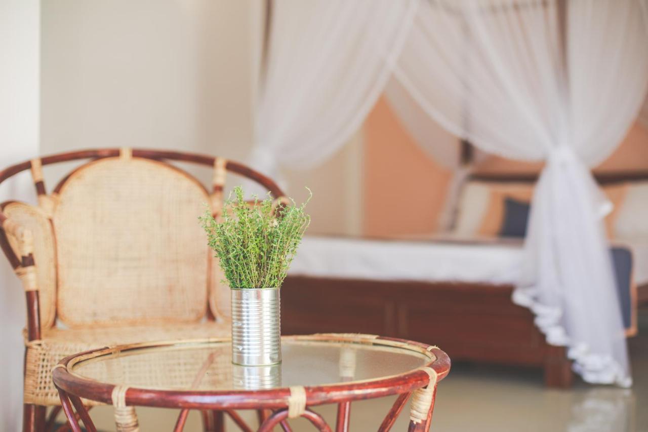 Rise - Bed & Breakfast Weligama Exterior photo